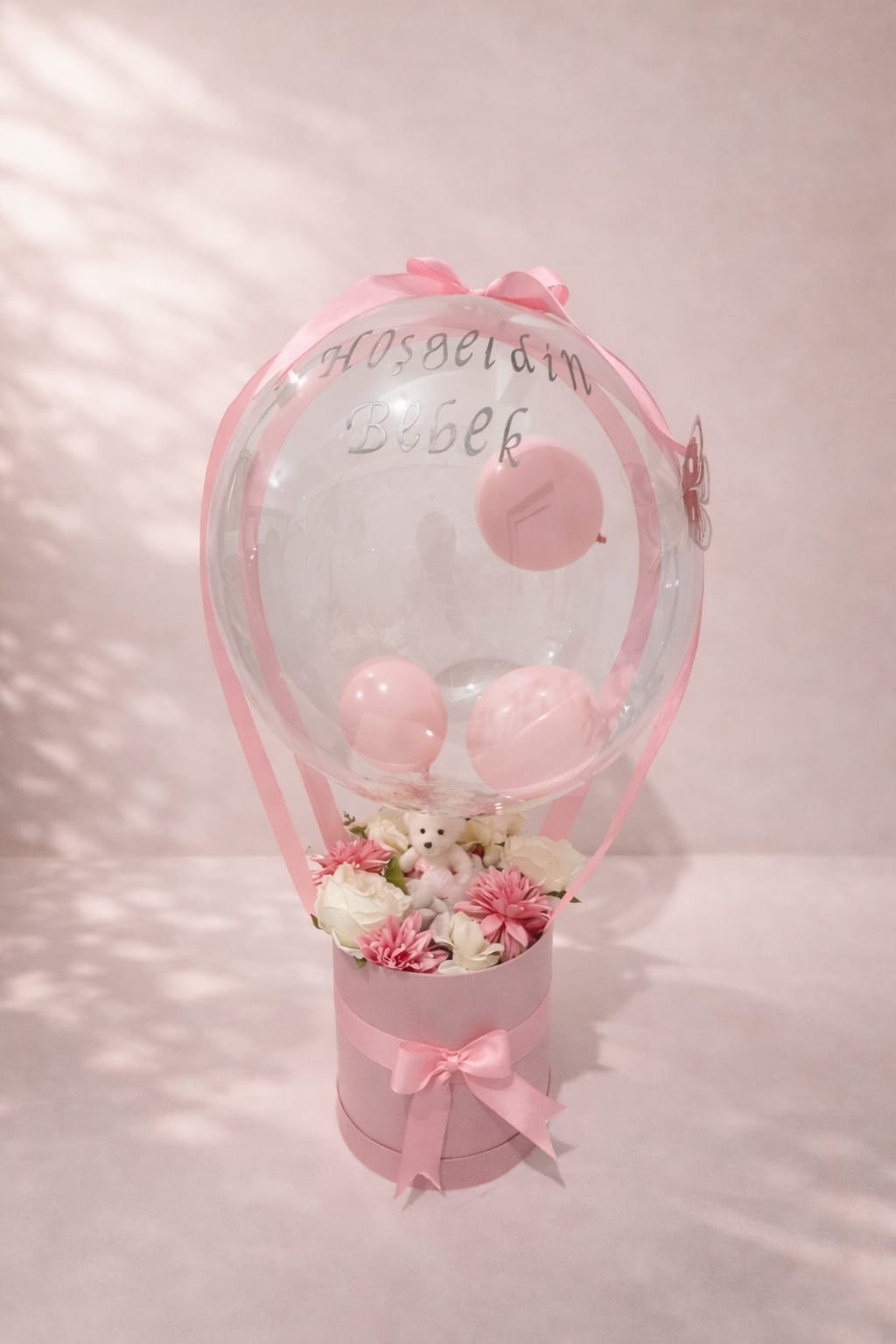 PEMBE yenidoğan aranjmanı